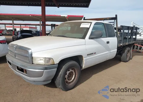 2000 Dodge Ram 2500 z USA, uszkodzony, nr VIN 1B7KC23WOYJ159604